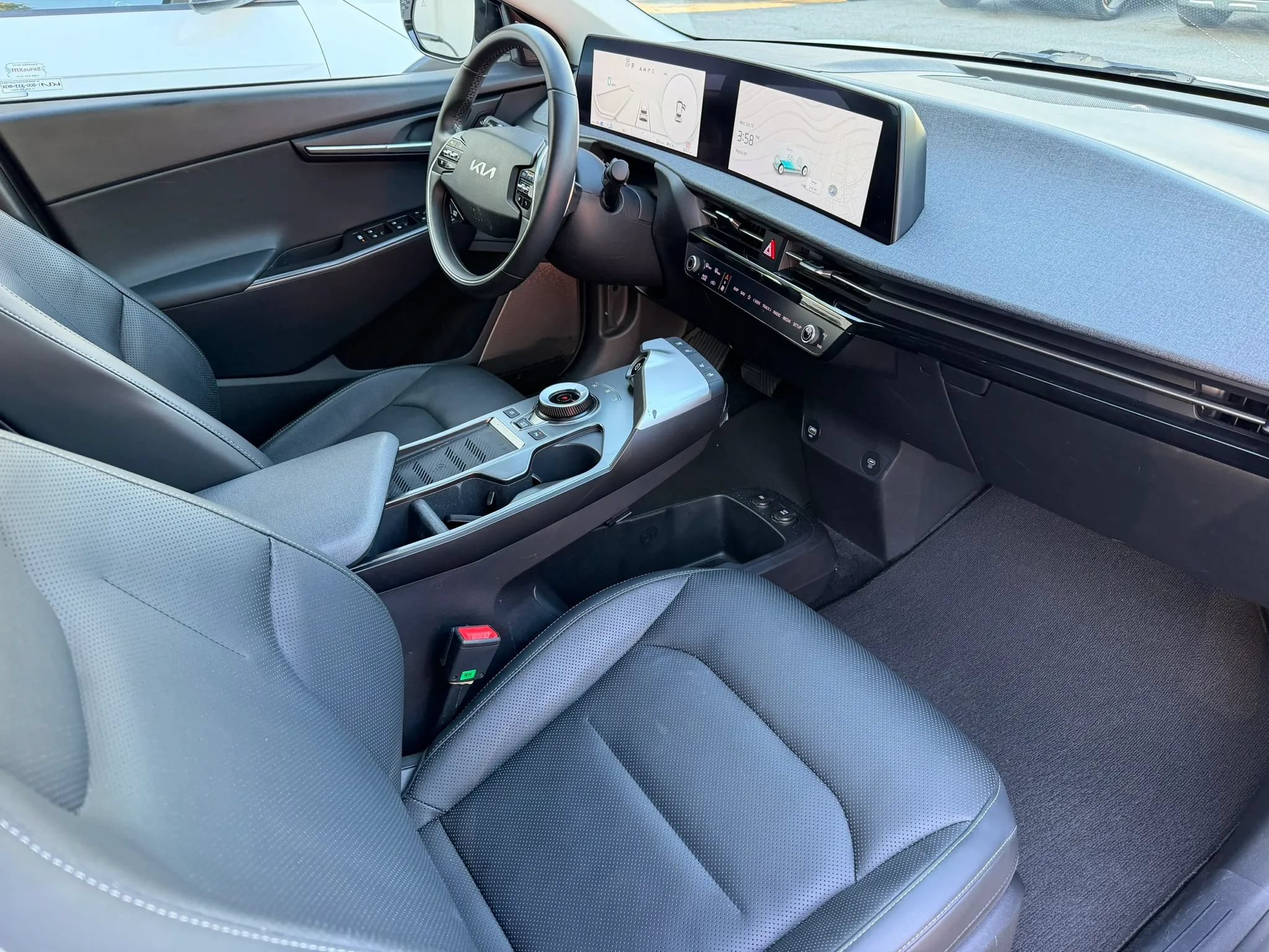 Used 2023 Kia EV6 Wind w/ Wind Technology Package RWD image 21