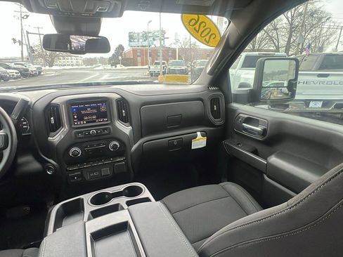 Certified 2026 Chevrolet Silverado 2500 Custom w/ Custom Value Package image 26