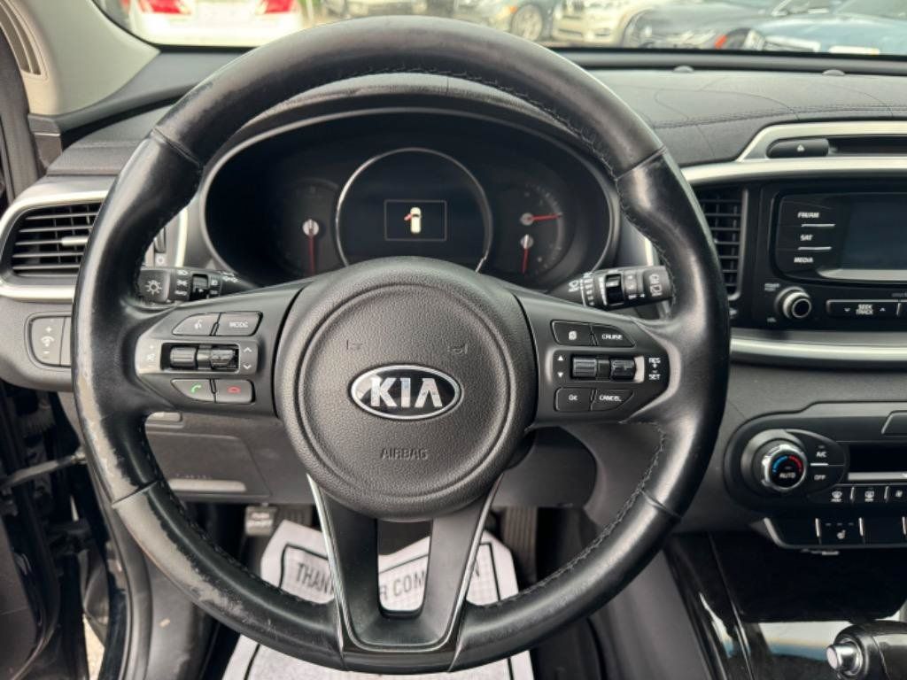 Used 2016 Kia Sorento EX w/ EX Premium Package FWD image 18
