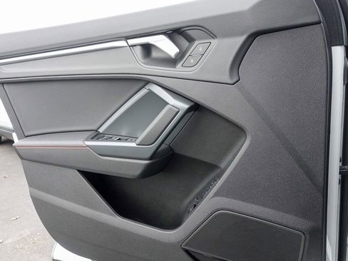 Used 2025 Audi Q3 2.0T Premium Plus w/ Premium Plus Package image 14