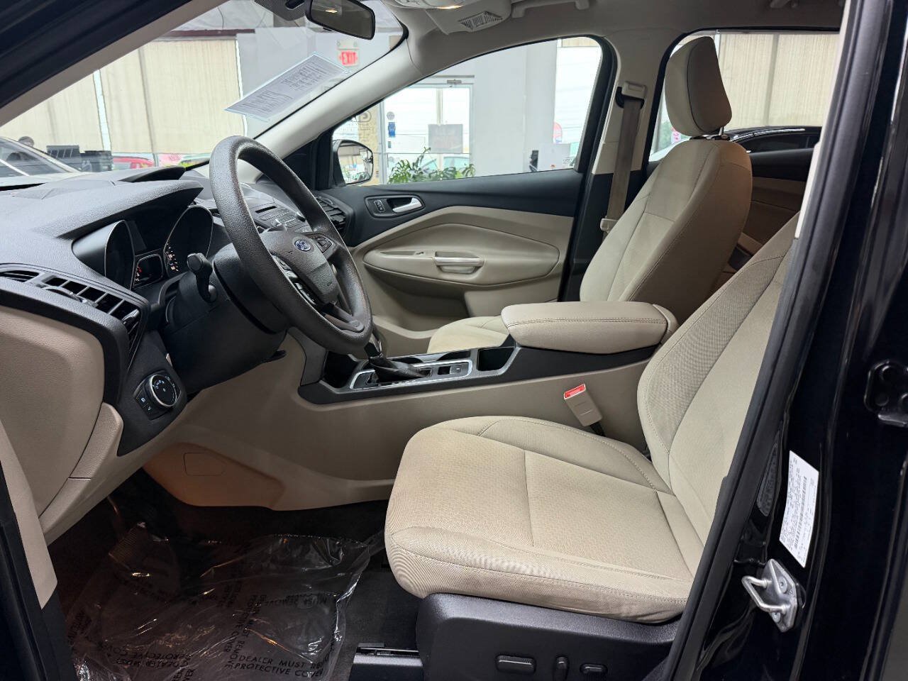 Used 2018 Ford Escape SE FWD image 11
