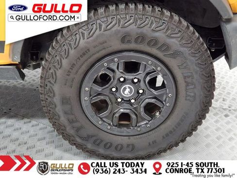 Used 2022 Ford Bronco Wildtrak image 9
