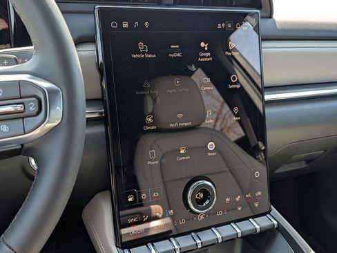 New 2026 GMC Terrain Elevation w/ Elevation Premium Package AWD/4WD image 44