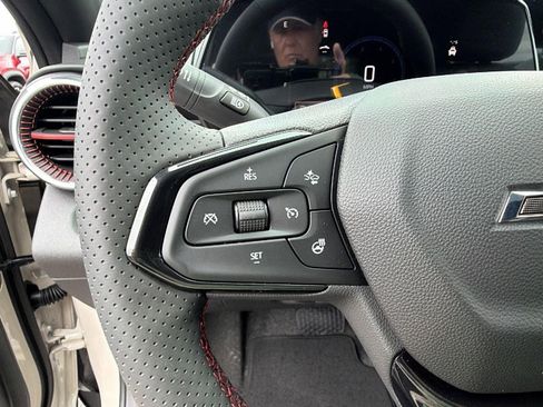 New 2026 Chevrolet Trax RS w/ Sunroof Package FWD image 19