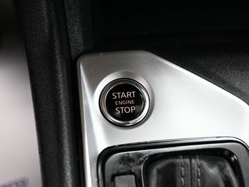 Used 2025 Nissan Altima 2.5 SV image 25