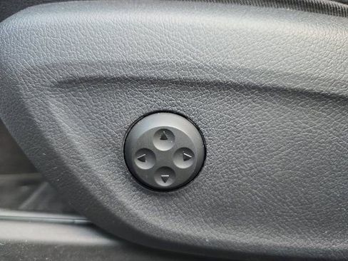 Used 2022 Mercedes-Benz GLE 350 image 30