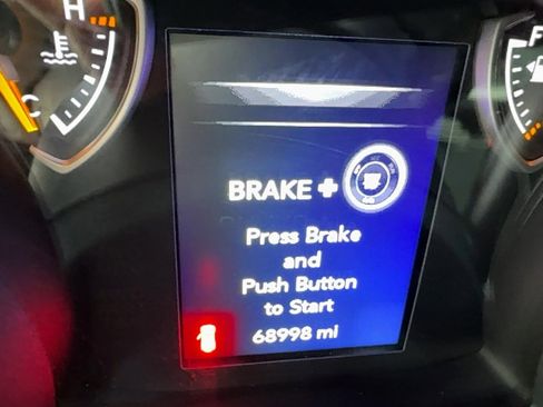 Used 2018 Jeep Wrangler Unlimited Sport S image 12