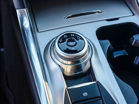 Used 2023 Ford Explorer XLT w/ Equipment Group 202A image 23