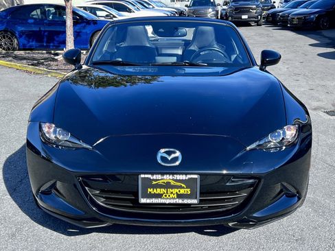 Used 2020 MAZDA MX-5 Miata RF Grand Touring image 2