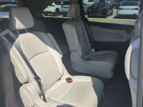 Used 2025 Honda Odyssey EX-L image 39