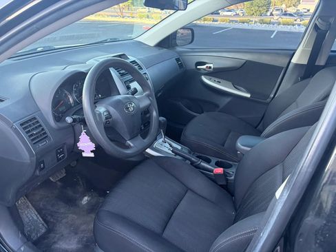 Used 2013 Toyota Corolla S image 11