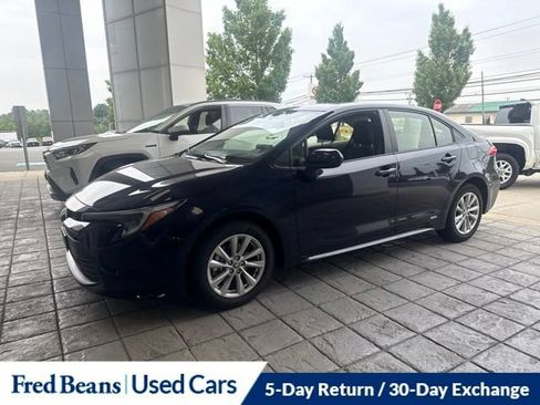 Used 2026 Toyota Corolla LE w/ LE Premium Package AWD/4WD image 18