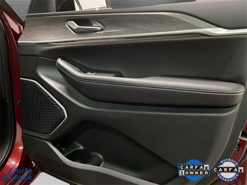 Used 2025 Jeep Grand Cherokee Limited 4xe image 74