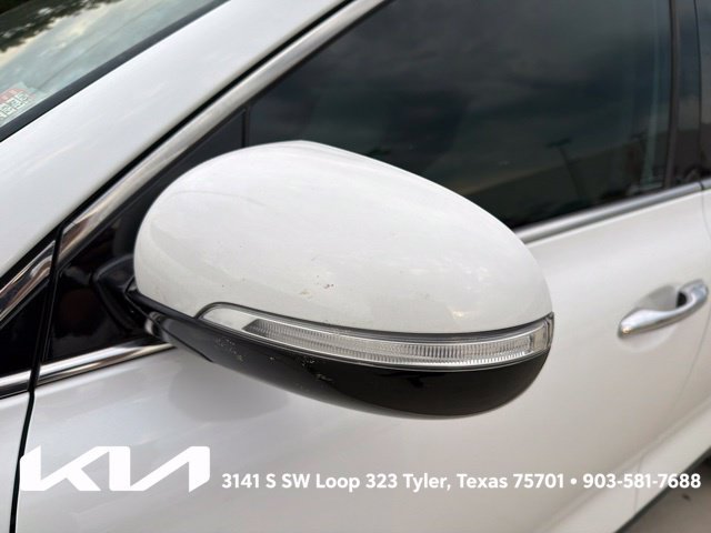 Used 2017 Kia Sorento FWD image 5