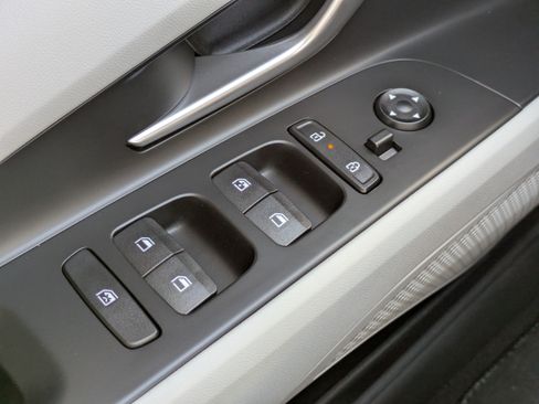 New 2026 Hyundai Elantra Limited FWD image 20