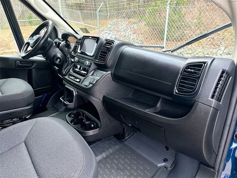 Used 2024 RAM ProMaster 3500 w/ Cold Weather Group image 30