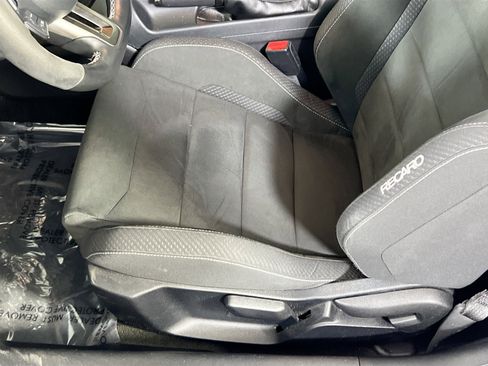 Used 2017 Ford Mustang Shelby GT350 w/ Electronics Package image 18