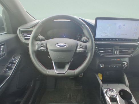 Certified 2024 Ford Escape ST-Line w/ Tech Pack #1 AWD/4WD image 11