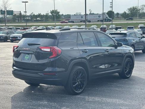Certified 2024 GMC Terrain SLT w/ Tech Package image 5