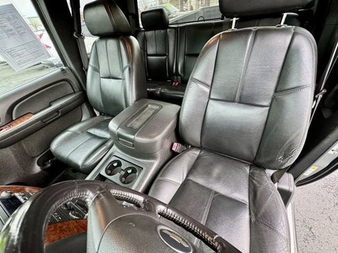 Used 2008 Chevrolet Silverado 2500 LTZ w/ Suspension Package, Off-Road image 11