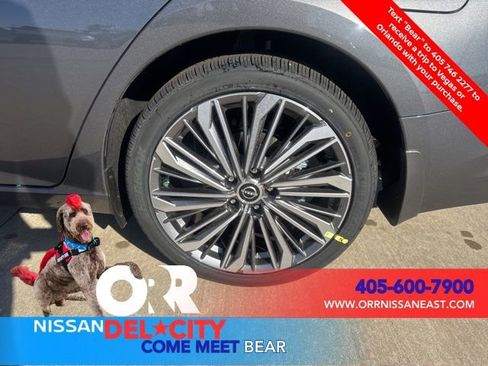 New 2025 Nissan Altima 2.5 SL image 9