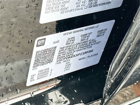 Used 2023 Chevrolet Silverado 1500 LT image 31