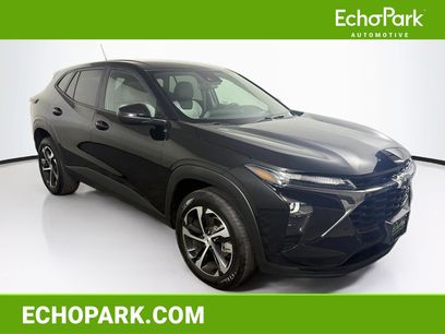 Used 2025 Chevrolet Trax RS w/ Driver Confidence Package