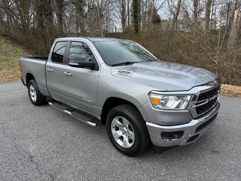 Used 2022 RAM 1500 Big Horn AWD/4WD image 4