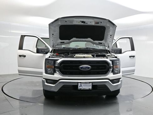 Used 2023 Ford F150 XLT image 41