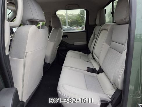 Used 2025 Nissan Frontier SV w/ SV Convenience Package AWD/4WD image 10