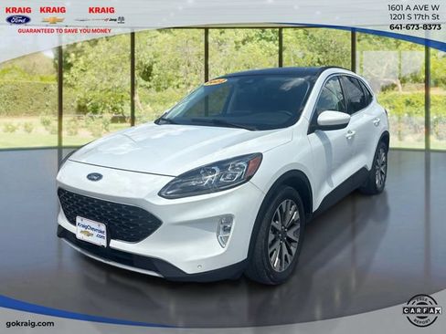 Used 2022 Ford Escape Titanium w/ Class II Trailer Tow Package AWD/4WD image 1