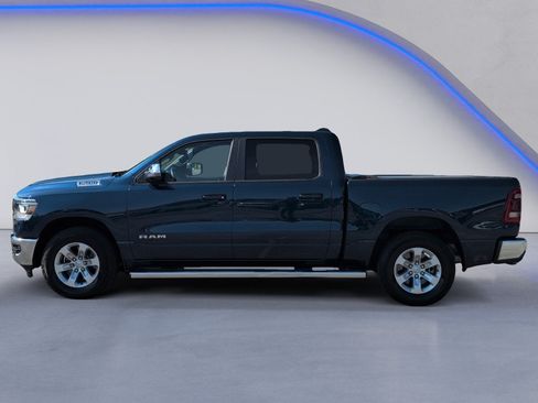 Used 2023 RAM 1500 Laramie AWD/4WD image 3