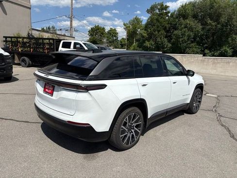 New 2025 Jeep Wagoneer S Limited w/ Comfort Package image 7