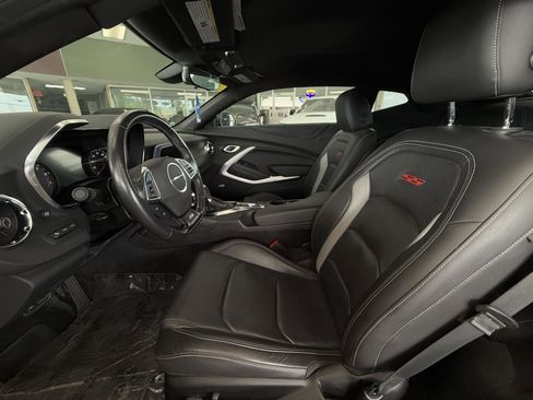 Used 2021 Chevrolet Camaro SS image 27