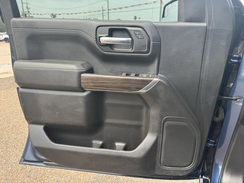 Used 2020 Chevrolet Silverado 1500 LT w/ Texas Edition RWD image 21