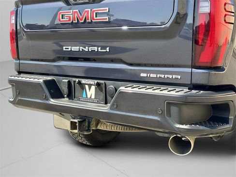 Used 2024 GMC Sierra 2500 Denali w/ Technology Package image 5
