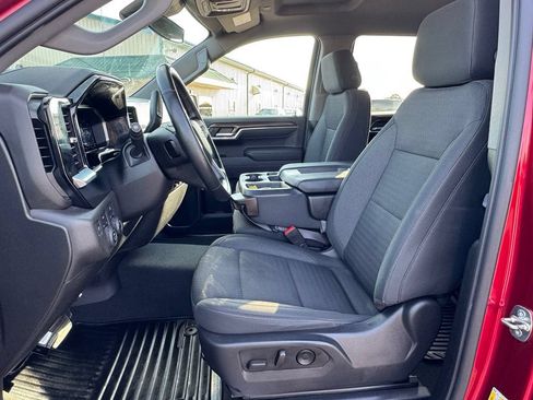 Used 2023 Chevrolet Silverado 1500 LT AWD/4WD image 11