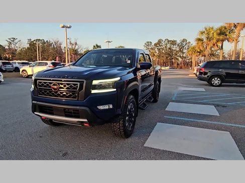 Used 2022 Nissan Frontier PRO-4X w/ Technology Package image 21