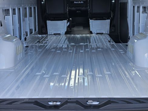 New 2025 Mercedes-Benz Sprinter 2500 image 31