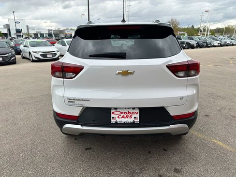Used 2023 Chevrolet TrailBlazer LT AWD/4WD image 6