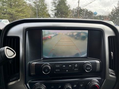 Used 2018 Chevrolet Silverado 1500 LT w/ All Star Edition image 33