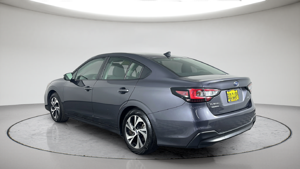 Used 2025 Subaru Legacy Premium AWD/4WD image 11