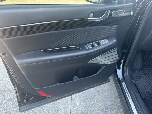 Used 2024 Hyundai Palisade Calligraphy image 15