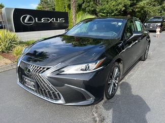 Certified 2022 Lexus ES 250 w/ Premium Package image 1