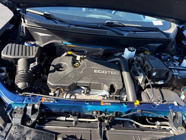 Used 2022 Chevrolet Equinox RS w/ RS Leather Package FWD image 11