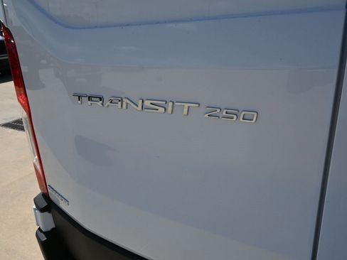 New 2025 Ford Transit 250 148 Medium Roof w/ Load Area Protection Package image 7