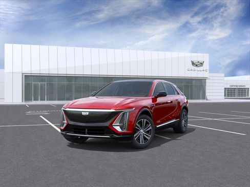 New 2026 Cadillac Lyriq Premium Luxury image 8