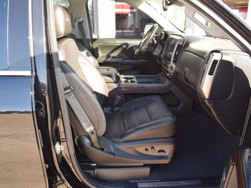Used 2018 GMC Sierra 1500 Denali w/ Denali Ultimate Package image 13