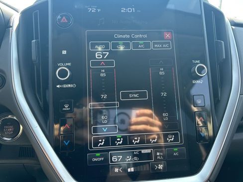 Used 2024 Subaru Crosstrek 2.0i Premium image 6