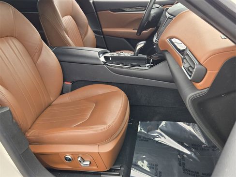 Used 2022 Maserati Levante GT image 16